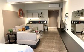 M17 Studios & Suites In The Heart Of Athens